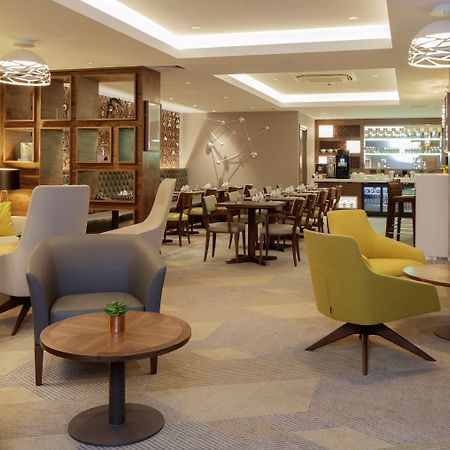 Hilton Cambridge City Centre Екстериор снимка