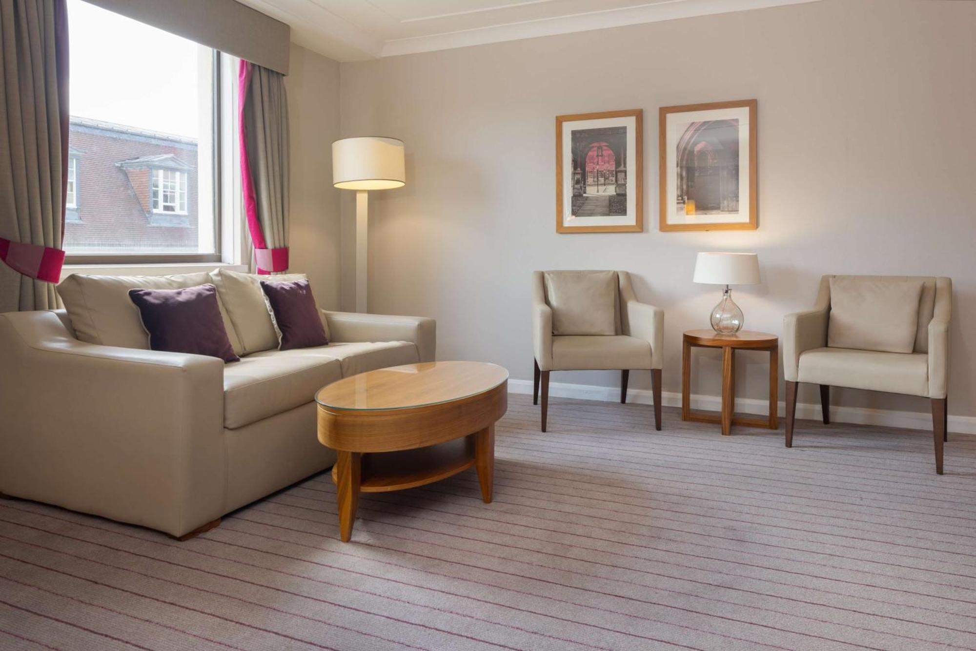 Hilton Cambridge City Centre Екстериор снимка