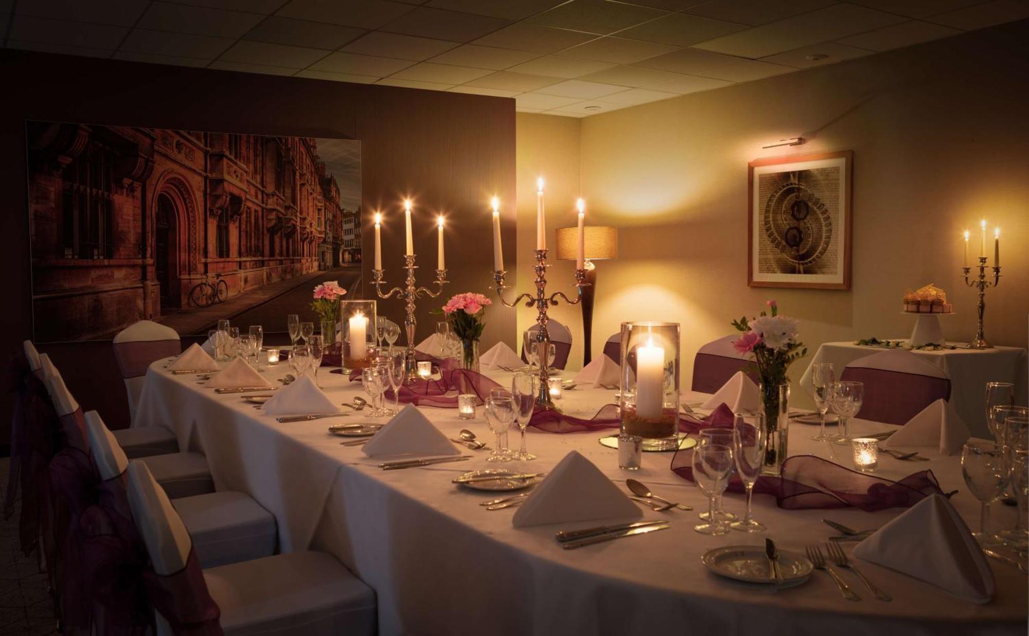 Hilton Cambridge City Centre Екстериор снимка