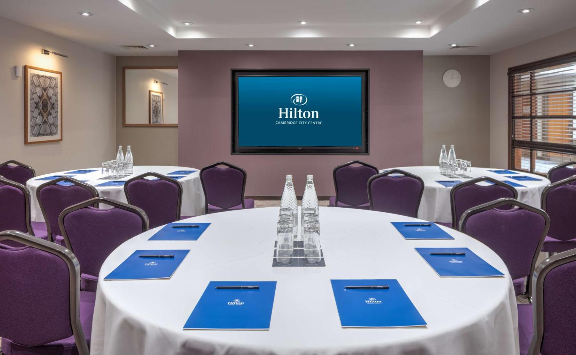 Hilton Cambridge City Centre Екстериор снимка