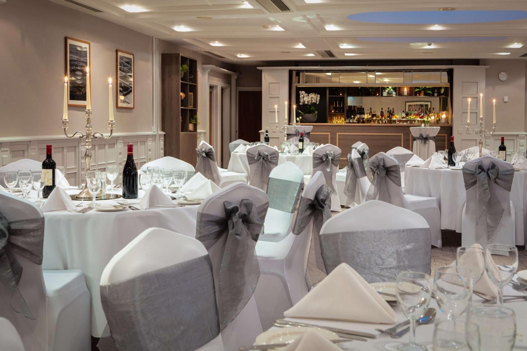 Hilton Cambridge City Centre Екстериор снимка