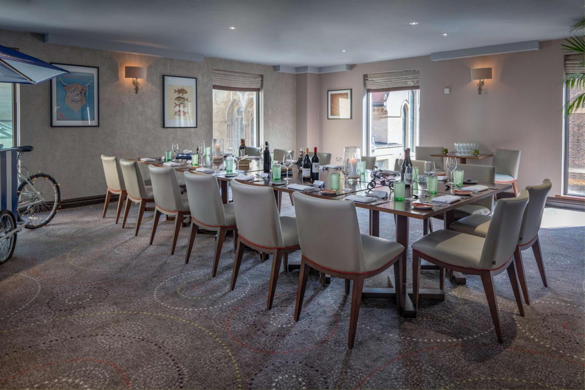 Hilton Cambridge City Centre Екстериор снимка