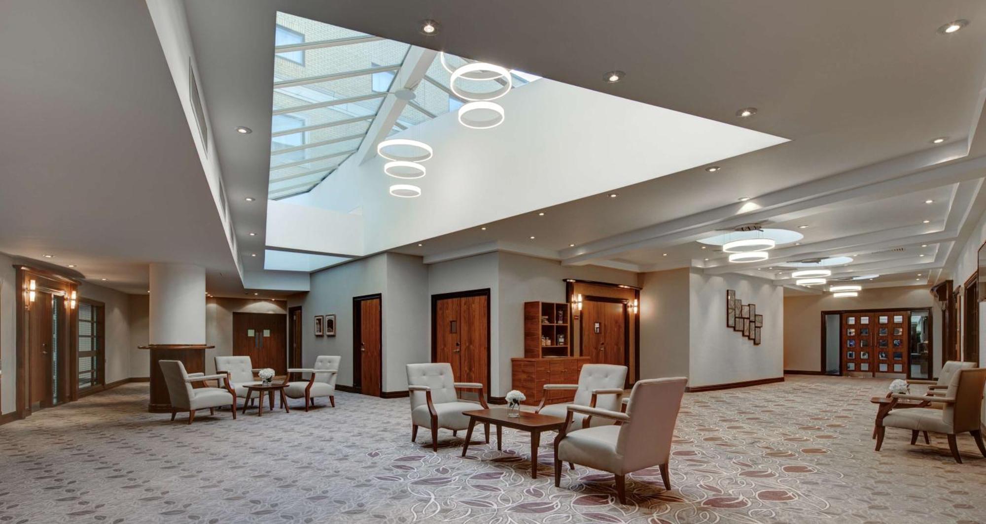 Hilton Cambridge City Centre Екстериор снимка